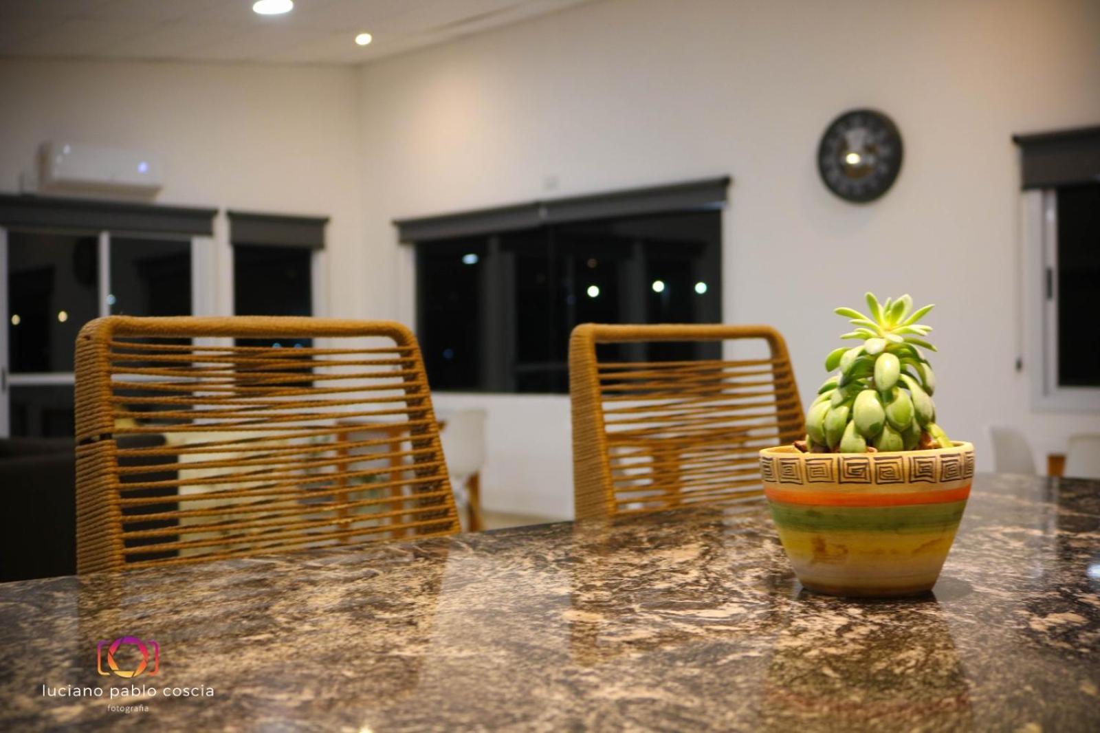 Anubis Aparthotel Villa de Merlo Bagian luar foto