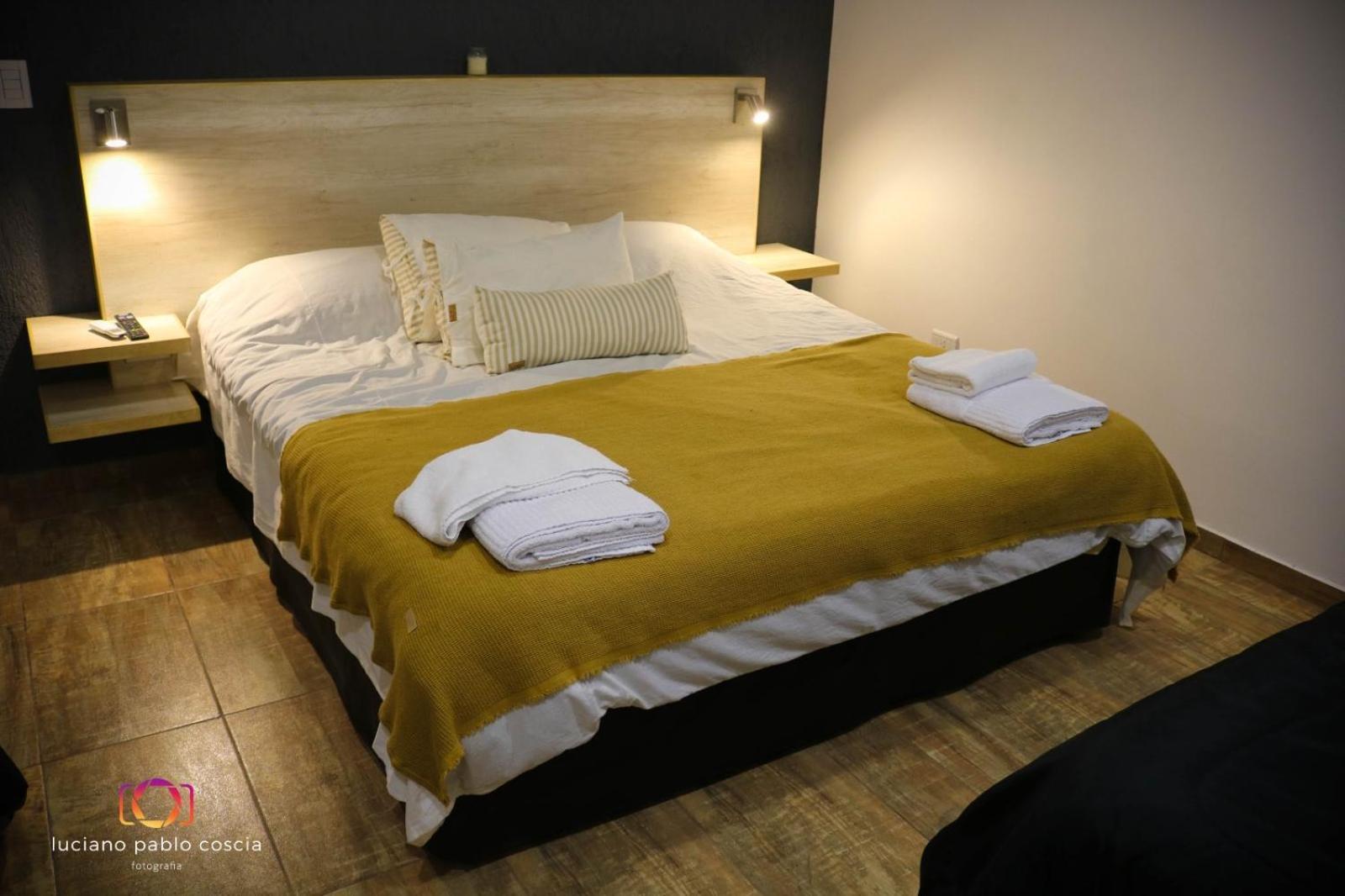 Anubis Aparthotel Villa de Merlo Bagian luar foto